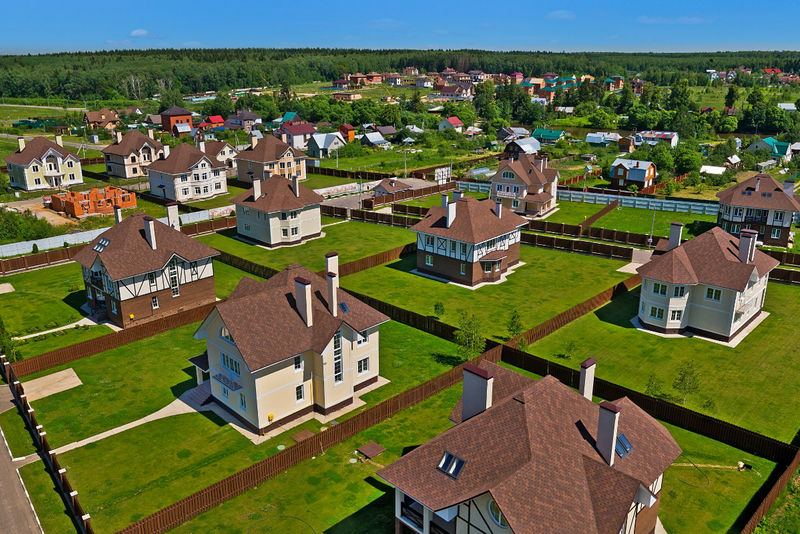 Половина нового жилья в России – индивидуальные дома