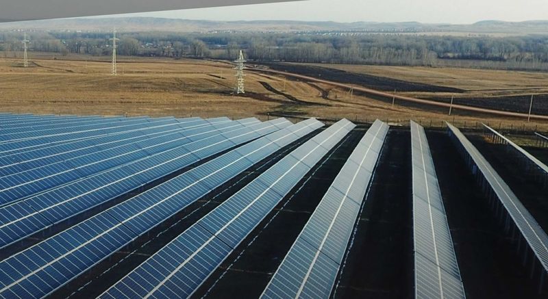В Омской области начали строить новую солнечную электростанцию