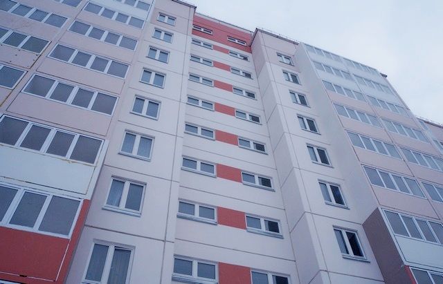 Омская мэрия приобретет 92 квартиры для переселенцев из авариного жилья
