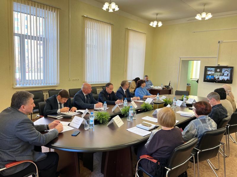 Омские эксперты приняли участие в заседании Общественного совета при Росреестре