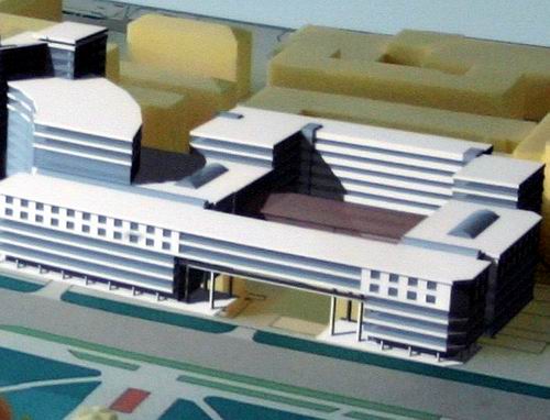 Купи фабрику – построй гостиницу Проект заключения здания фабрики в "кольцо" высоток