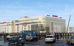 Левобережному рынку пришлось потесниться