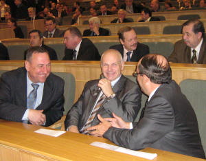 Новый памятник губернатора