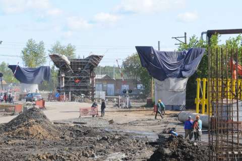 Строительство путепровода на 21-й Амурской 