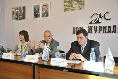 Оксана Ефименко, Вольфрам Валльраф, Дмитрий Сапунов