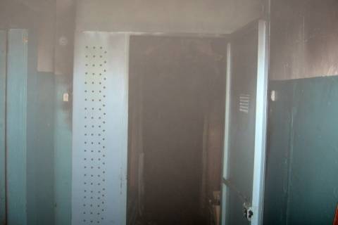 пожар в доме по Сибирскому проспекту в Омске