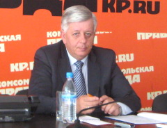 Александр Стерлягов