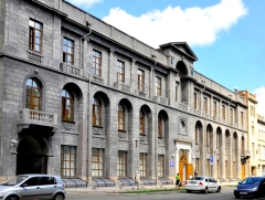 Городская поликлиника №1 в Омске