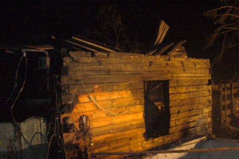 Пожар в Омском садоводстве "Каучук"