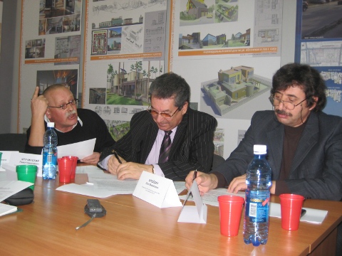 "Круглый стол" в Центре искусств "Круглый стол" в Центре искусств