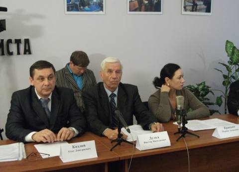 Представители ЗАО "НПО "Силарус"