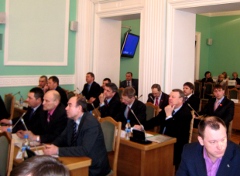 Коммунисты вновь заняли свои места в Горсовете