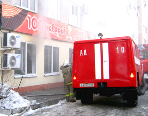 Пожар в столовой "100 поваров" по проспекту Маркса