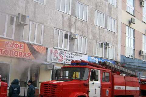 Пожар в столовой "100 поваров" по проспекту Маркса