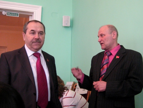 Юрий Тюленев и Леонид Михайленко говорят, что такое голосование - "курам на смех"