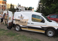 Сеть мобильных кофеен "КофевароФФ" в Омске