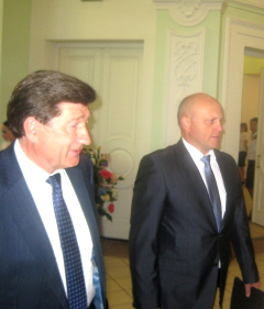 Вячеслав Двораковский и Виктор Назаров прибыли на мероприятие