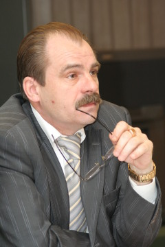 Анатолий Тиль