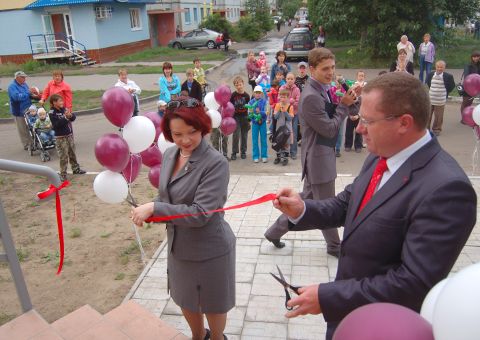 Открытие офиса "Миэль" по проспекту Комарова,5