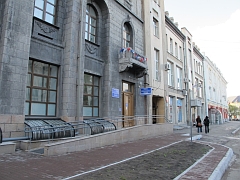 Памятник по ул. Либкнехта в Омске