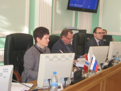 Галина Горст заняла место спикера