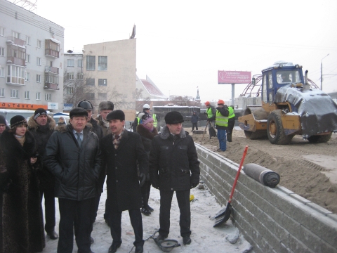 Мэр на стройплощадке