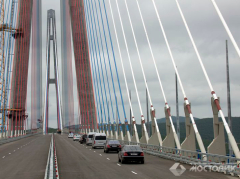 Мост на остров Русский