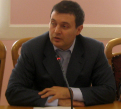 Манвел Мажонц