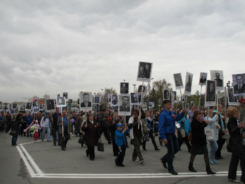 Омск в День Победы. Акция "Бессмертный полк"