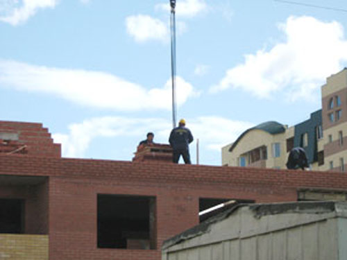 Помочь застройщикам «узаконить» строительство долевых домов.