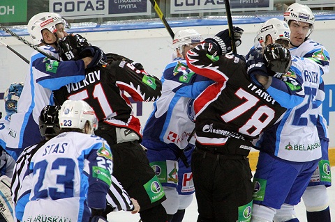 Омский "Авангард" обыграл минское "Динамо" Омский "Авангард" обыграл минское "Динамо"