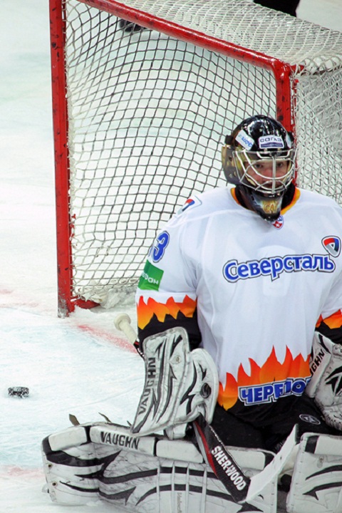 Омский "Авангард" проиграл череповецкой "Северстали"