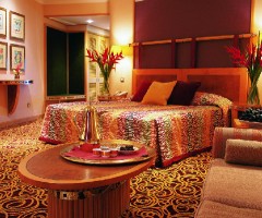 Чем привлекательны персидские ковры