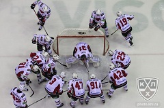 Челябинский "Трактор" проиграл омскому "Авангарду"