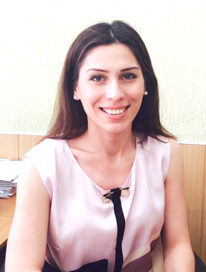 Анна Айвазян